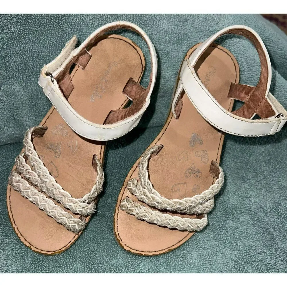 Olive & Edie Little Girl White Sparkle Sandals (12)